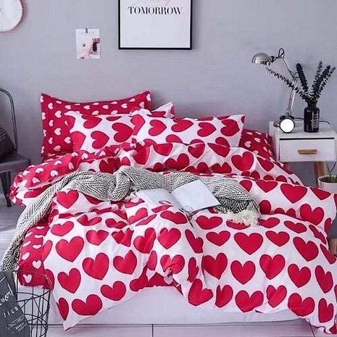 Buy Deals For Less Queen Size Duvet Cover Bedding Set Of 6 Pieces Red Heart Design Online Shop Home Garden On Carrefour Uae