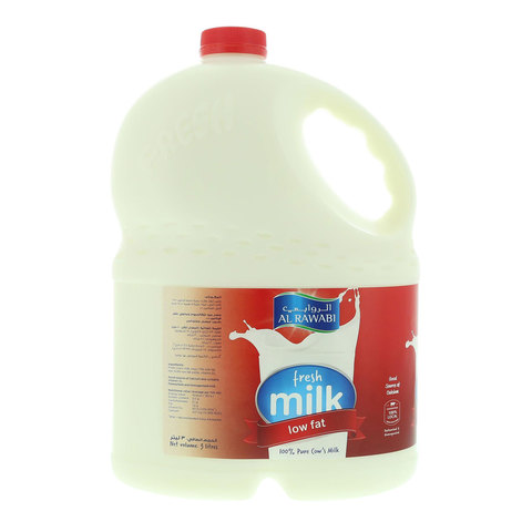 Buy Al Rawabi Low Fat Fresh Milk 3l Online Shop Fresh Food On Carrefour Uae